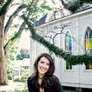 Meet your Posher, Leslie